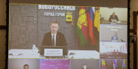 Вениамин Кондратьев провел совещание по итогам «Прямой линии» - Газета Трибуна