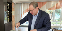 Министр здравоохранения Краснодарского края Евгений Филиппов проголосовал на своем избирательном участке - Газета Трибуна